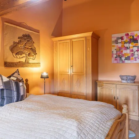 Dachgeschoss Adlerhorst שטולינגן